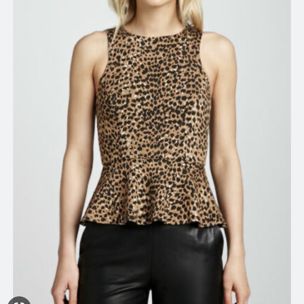 Banana Republic cheetah peplum top🐆